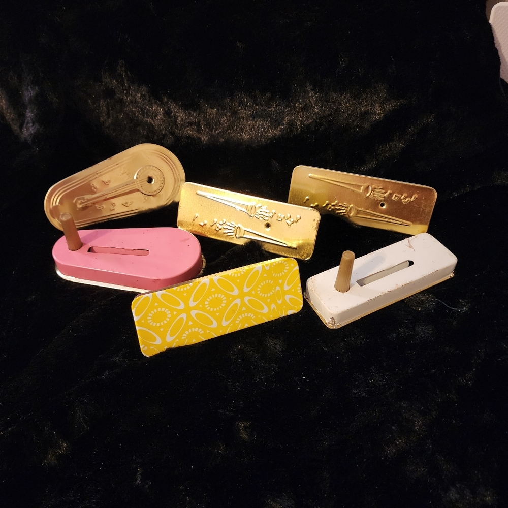 Vintage 6 Piece New years Eve Noisemakers
